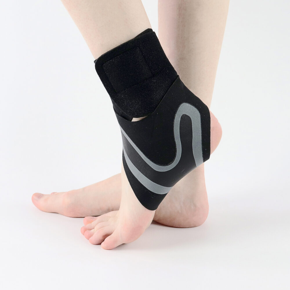 mtbc4u's tweet photo. Adjustable Ankle Compression Brace Set (Right &amp; Left) #buynow #newarrivals #hashtag3 https://t.co/pCWAJXq6IT https://t.co/AUFDL34H59