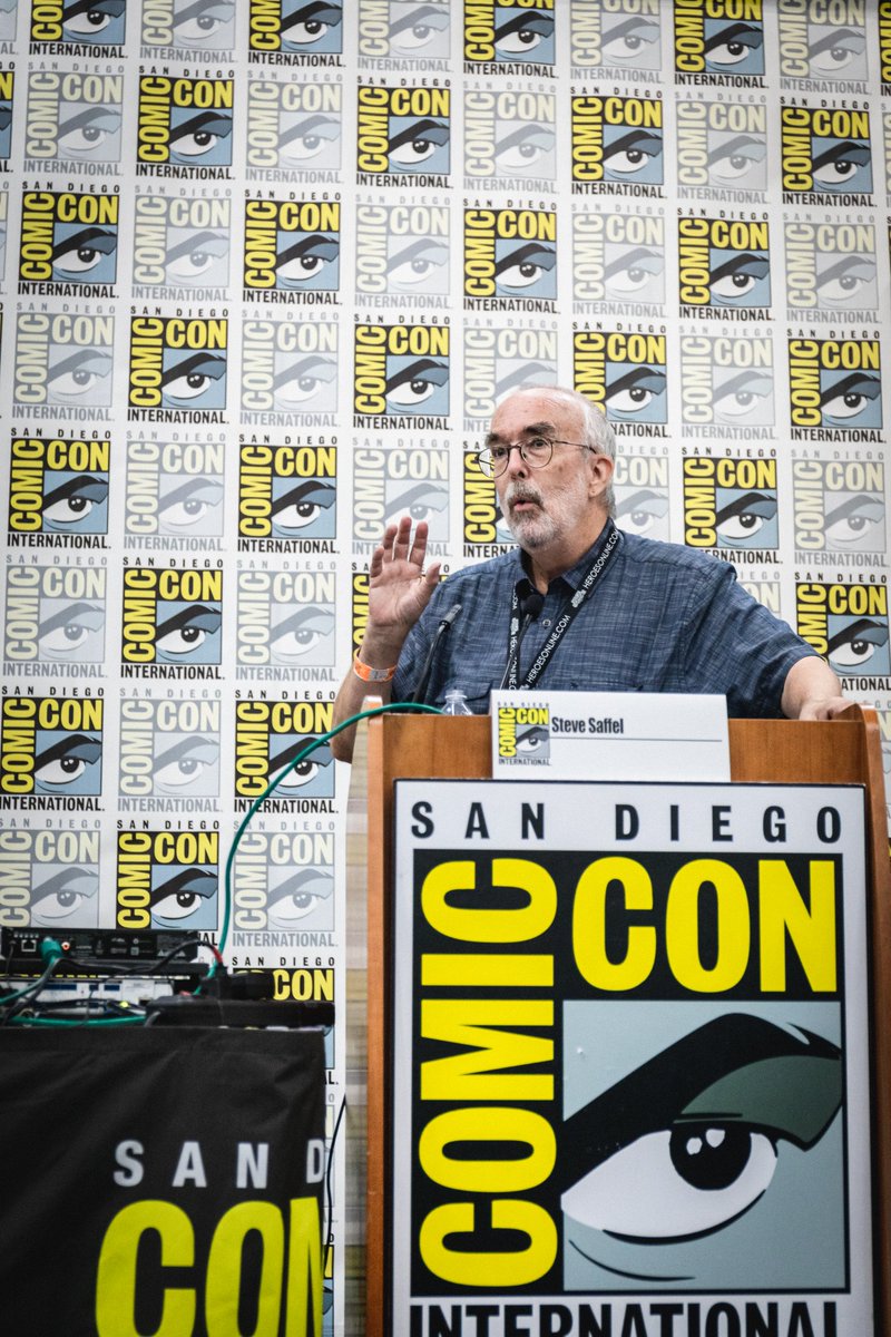 The '#Alien: Expanding a Dark and Frightening Universe' panel at #SDCC2022. Enjoyed the insights of the creatives involved with the <a href="/TitanBooks/">Titan Books</a> &amp; <a href="/FreeLeaguePub/">Free League Publishing</a> EU. Featured were Steve Saffel, <a href="/wolfmuthur/">Muthur9000</a>, <a href="/vlatinalondon/">V. Castro</a>, <a href="/FSUWriter/">Steven L. Sears</a>, <a href="/andrewecgaska/">Andrew E.C. Gaska</a>.