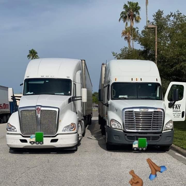 zimcousin's tweet photo. She took the stripping money, went to the auction, bought two trucks, & got her own authority๐ #sixfigureincome #trucking https://t.co/ODuijIjYP2