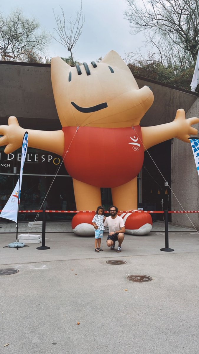 Una celebración especial la de ayer con la mejor mascota de un evento deportivo
<a href="/CobiBcn92/">Cobi</a> <a href="/BCN_esports/">BCN Esports</a> #Barcelona92