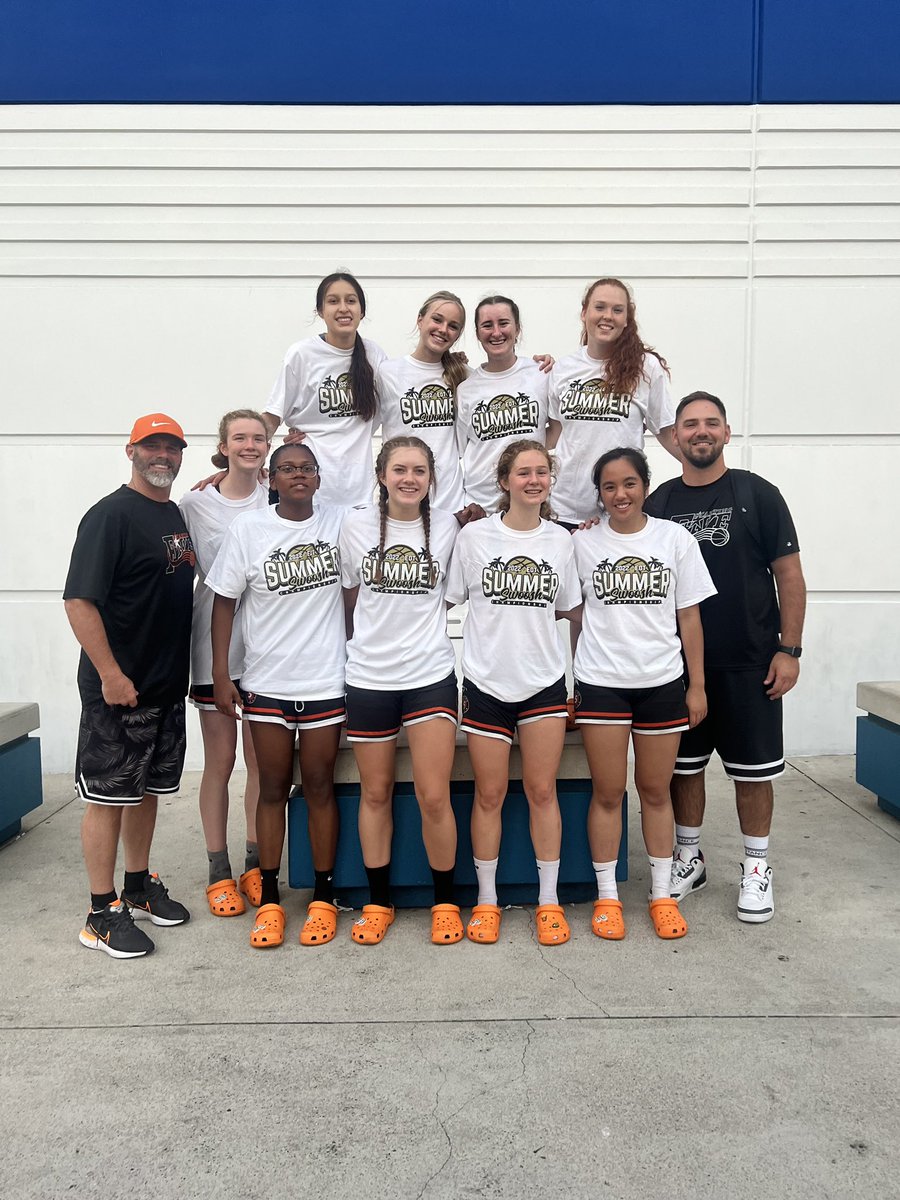 jdemonbrun34's tweet photo. What a month July has been. The NCAA Viewing Period brought our Starting 5 kids a ton of interest and opportunities to play basketball at the college level. I’m excited to see what the future holds for these girls. https://t.co/ADRSJ2gxCu