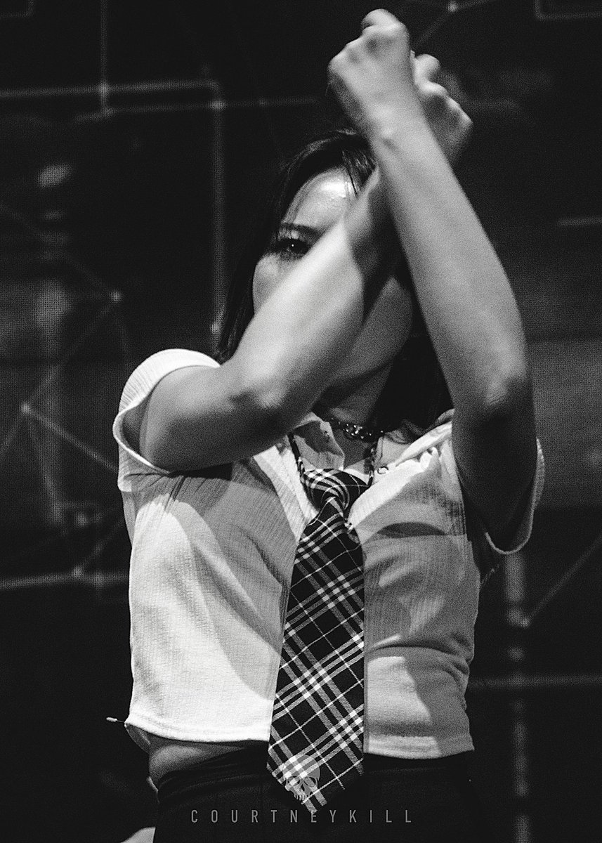 courtneykillx's tweet image. idk