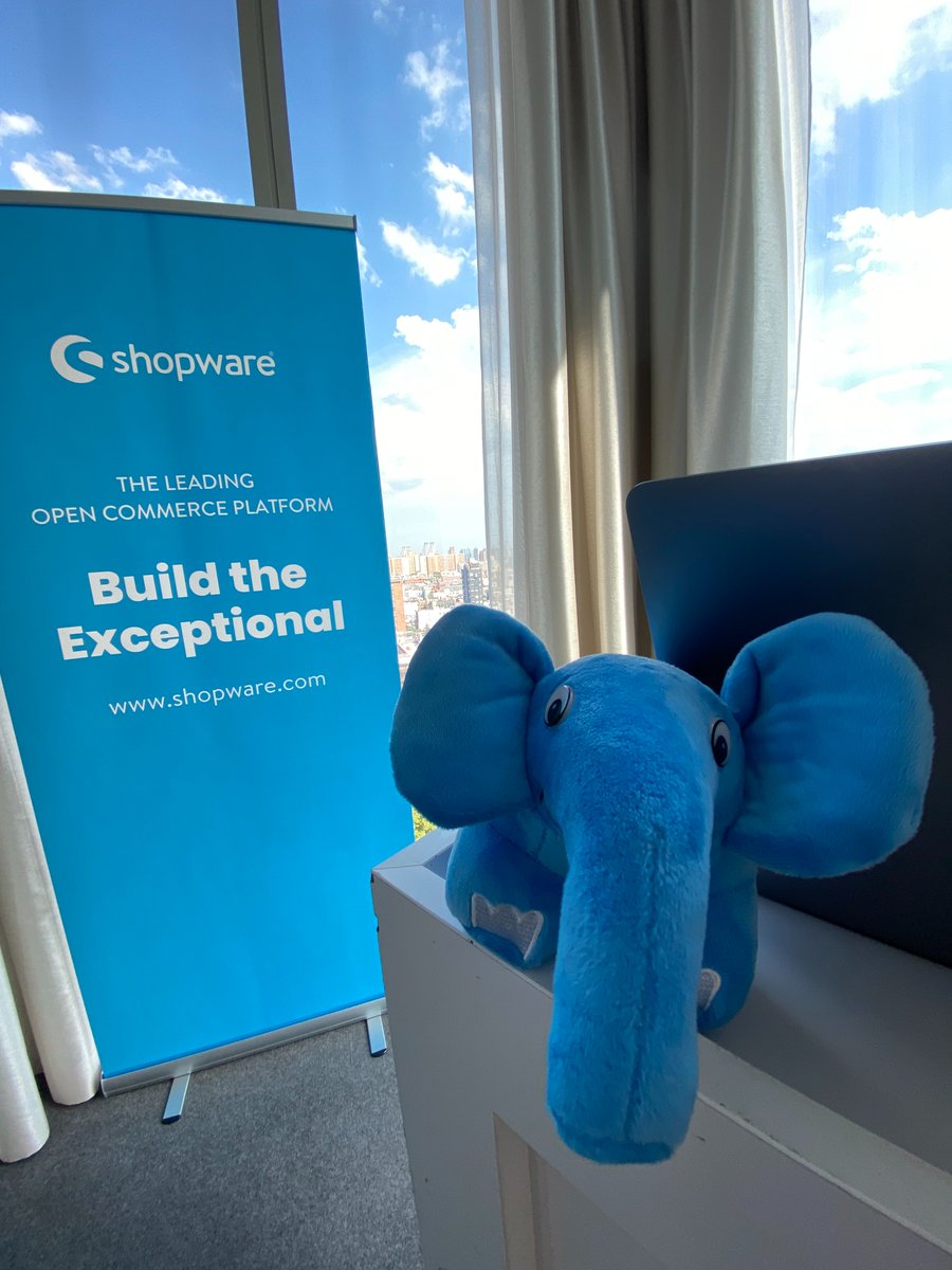 shopware's tweet image. Last Thursday we had something to celebrate: Our first #Shopware office in New York opened! 🍾 Located in Lower Manhattan, we will now be strengthening and expanding our Shopware US team and bring #opencommerce to the us mid-market.💪

Let's grow together,
Cody 💙