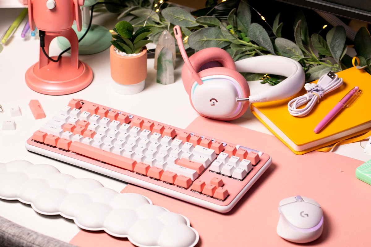 Logitech&rsquo;s new &ldquo;gender-inclusive&rdquo; PC gaming accessories come with the pink tax