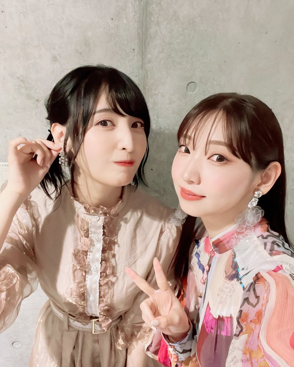 Yuki_AYN_VG_AKR's tweet photo. さて、今日はそろそろ寝よう。
今日は半日で仕事が終わり、午後は録画してたアニメ見ながらゆっくりしたな。
しかし、今日は湿気がヤバかったな。
嫌な蒸し暑さだったな。
さて、明日も仕事だしそろそろ寝るか。
明日も頑張ろ。
それでは、おやねる⭐️ https://t.co/zQyqeDGIUY