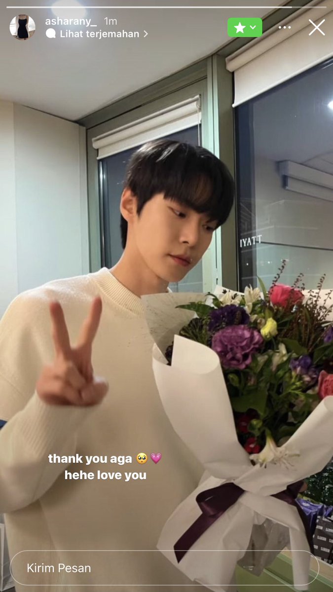 close friend

doyoung ft johnny three tweets au