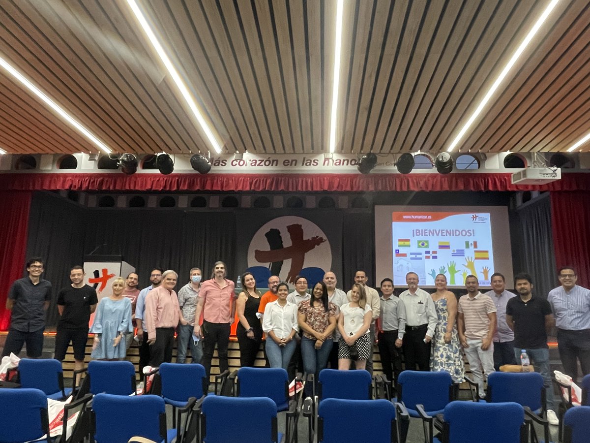 Humanizar_es's tweet photo. Recibimos la visita de @OissSec en @Humanizar. Qué alegría compartir inquietudes y semillas internacionales para #humanizar la salud.
¡Hasta pronto!
#hospice #cuidadospaliativos #residenciamayores #duelo #alianzascuidados
https://t.co/z5LQcy4fFF https://t.co/Dr9uWLjiE2