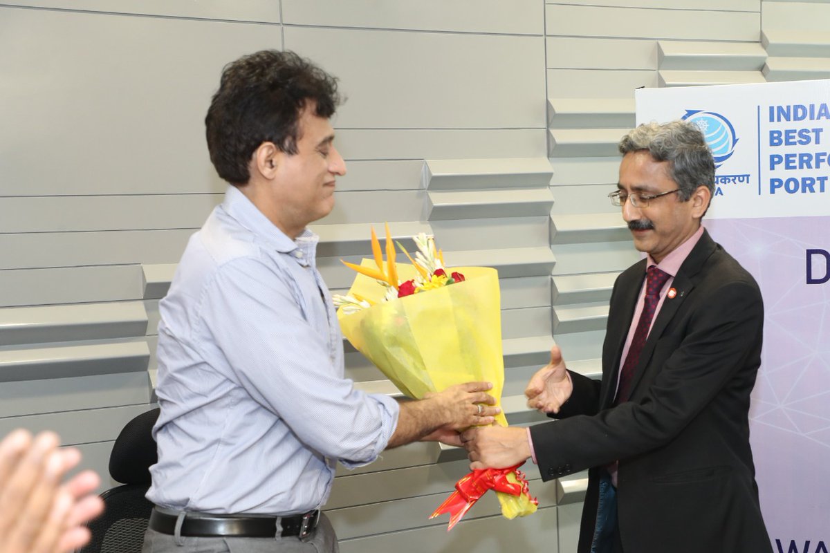 JNPort's tweet photo. Today, #JNPA signed an agreement with @bankofbaroda to equip #JNPort with Baroda #DigiNext Cash Management Services and digitize the #Port authority’s #payments, collections, and liquidity #Management. https://t.co/eBxp14cPk7