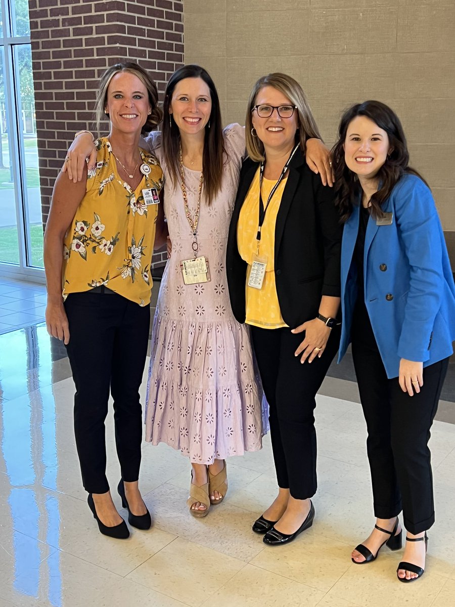 rodenkl's tweet photo. The PL team is ready to welcome all our new hires to the LISD family today!  @KeriseRidinger @AKixmiller @wheelertg #LISDleads https://t.co/SrovzlY4Q0