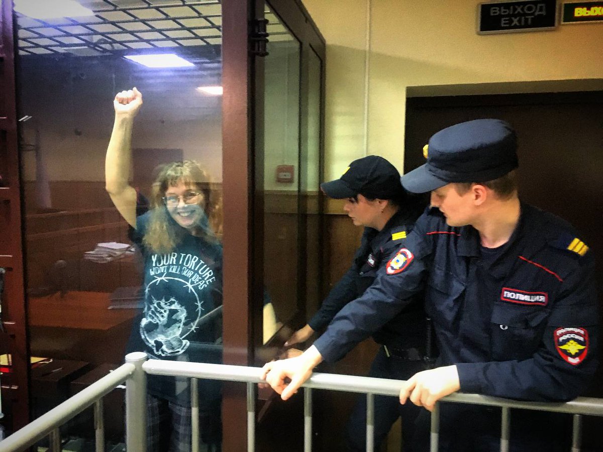 St. Petersburg activist Olga Smirnova, who is accused of the same charges as Sasha, spreading "fakes" about the Russian army, had her measure of restraint extended for six months at once — until January 15, 2023.