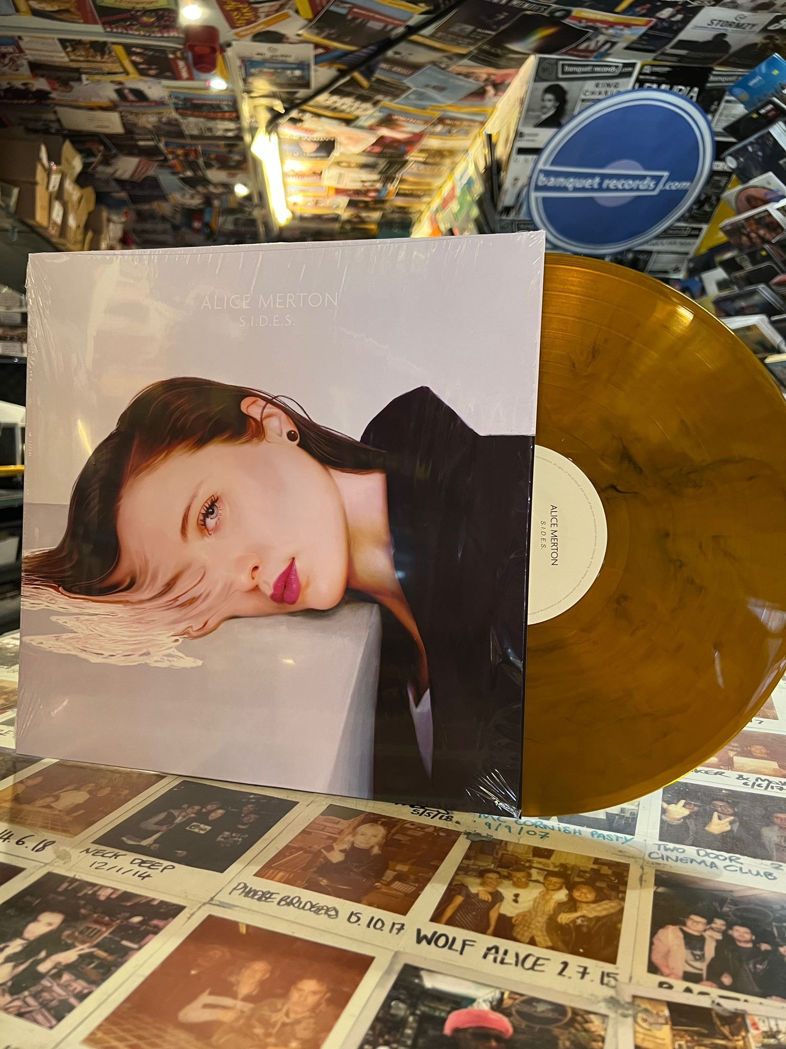 Banquet Records on "👀 ALICE MERTON - LOOK ahead of this evening's in-store, we've just got copies of the new LP S.I.D.E.S. https://t.co/6LFsYWDYLF" / Twitter