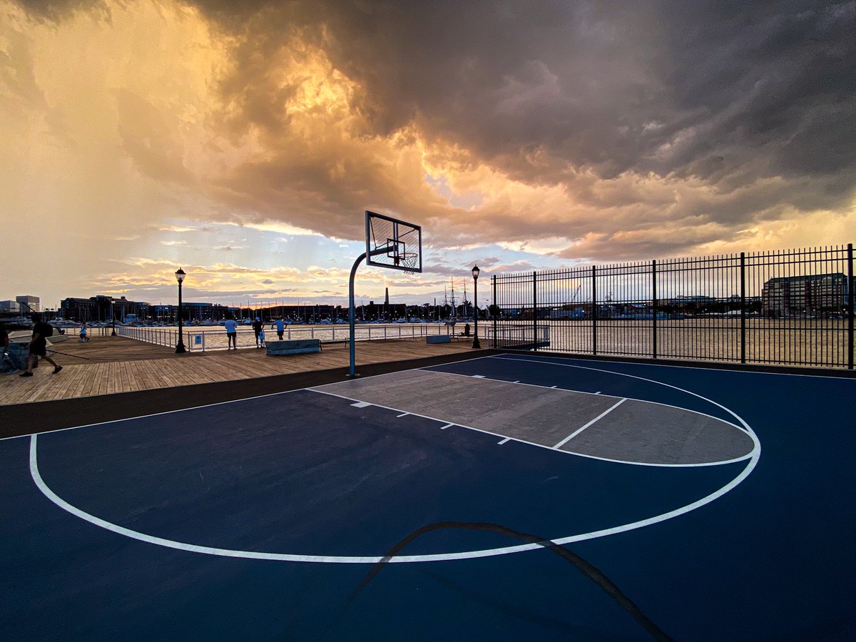 Stephen Carter tweet media