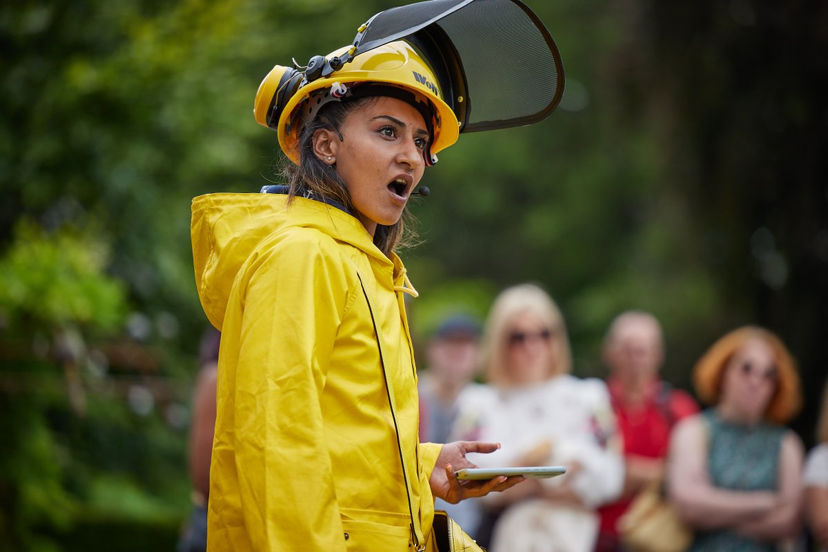 Hello Coventry! Looking for a family-friendly, free activity today? Join us for Come Bowl With Me! We'll be Broadgate: 11.30am &amp; 1.30pm
<a href="/AssemblyGardens/">Assembly Festival Gardens</a>: 3.30pm. 
Today's shows will be BSL interpreted and Captioned via the Difference Engine. 
Presented by #B2022Festival #Coventry