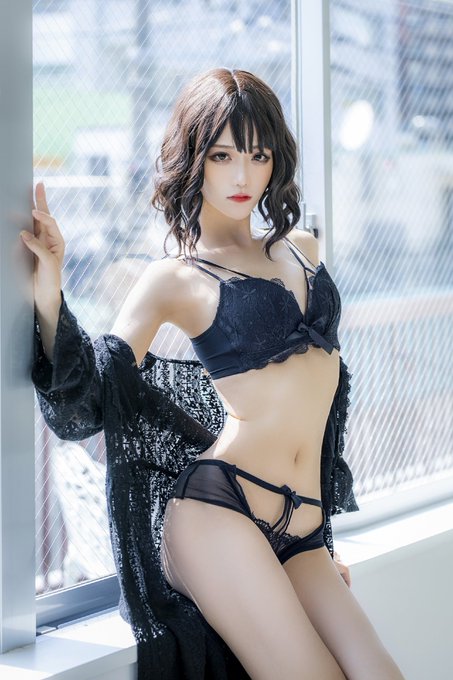コスプレイヤーしろさきのTwitter画像5