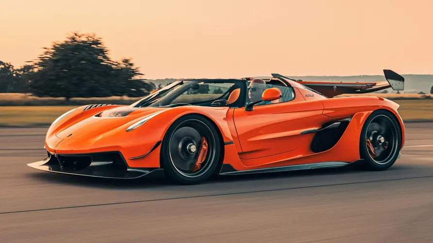 BBC_TopGear's tweet photo. The boss of Koenigsegg reckons ‘extreme’ electric hypercars need to add something to the mix rather than just speed to make them worthwhile → https://t.co/7igc8OwY3U https://t.co/M275x4yh44