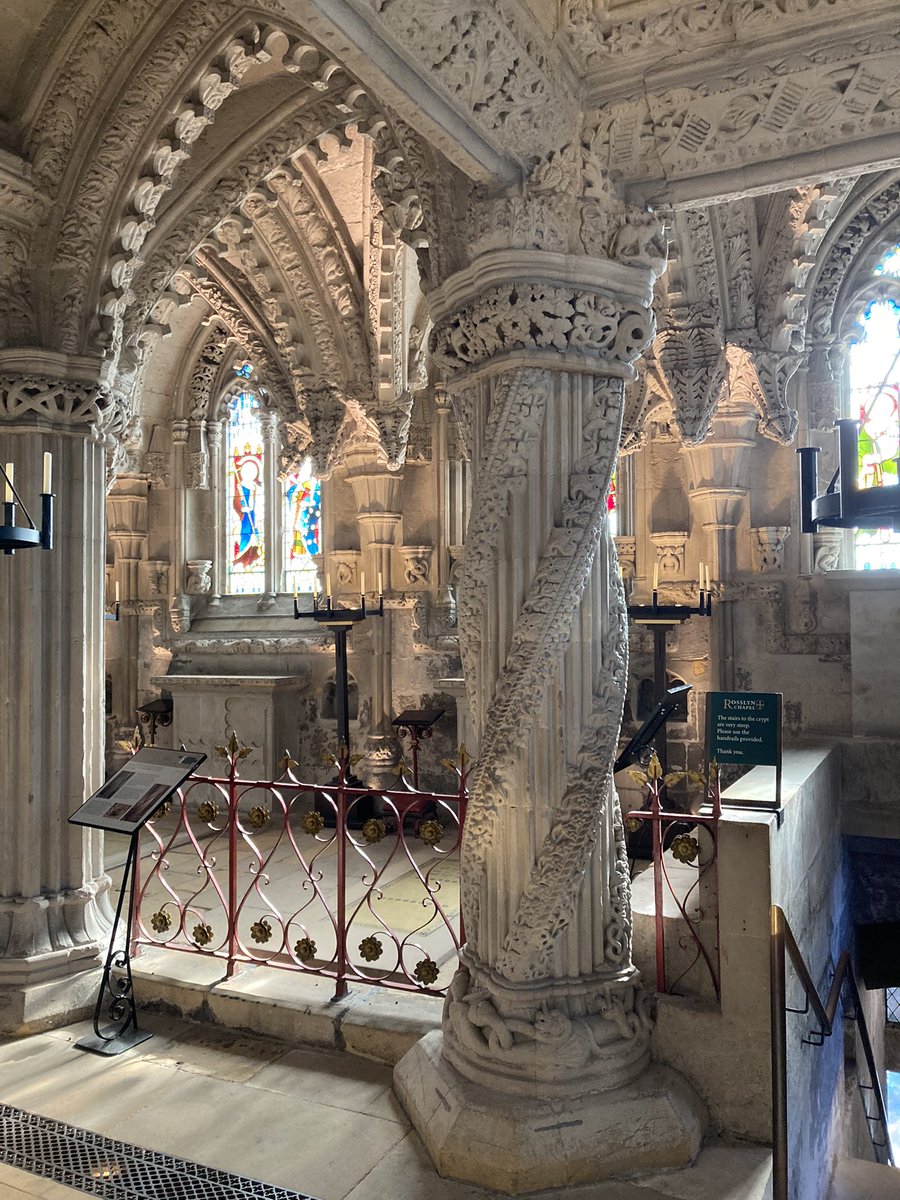 The famous Apprentice Pillar - always a favourite for visitors! <a href="/VisitScotland/">VisitScotland</a> #ScotlandIsCalling