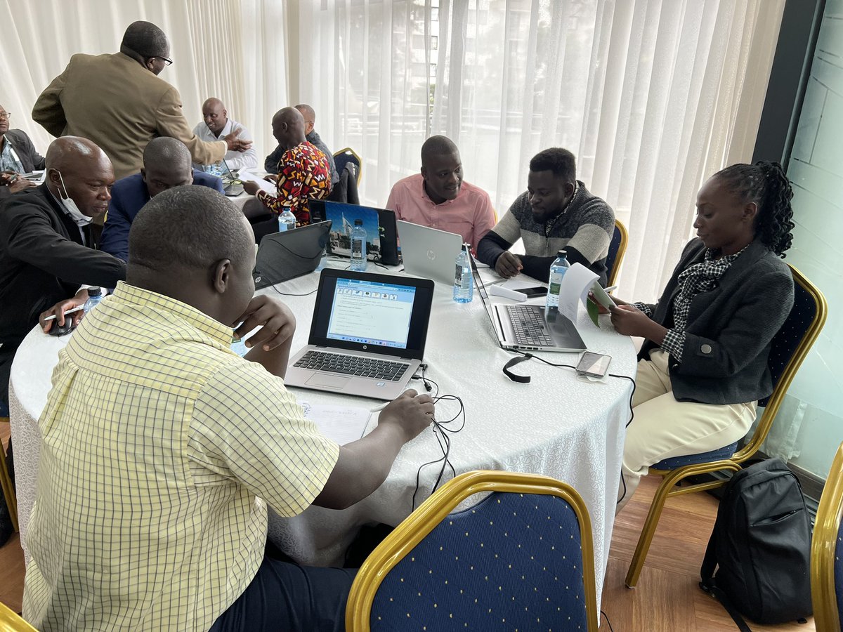 KenyaTvetODeL's tweet photo. Day 2 of Virtual Labs in TVET training -  Facilitators from Amrita university- India engage participants  in a practical on performing experiments  using Amrita virtual lab platform. https://t.co/5E6RXNJ4ka