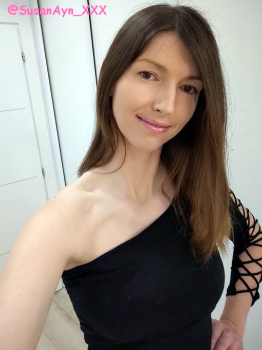 Watch Susan Ayn Official's leaked NSFW photo on TwXstars