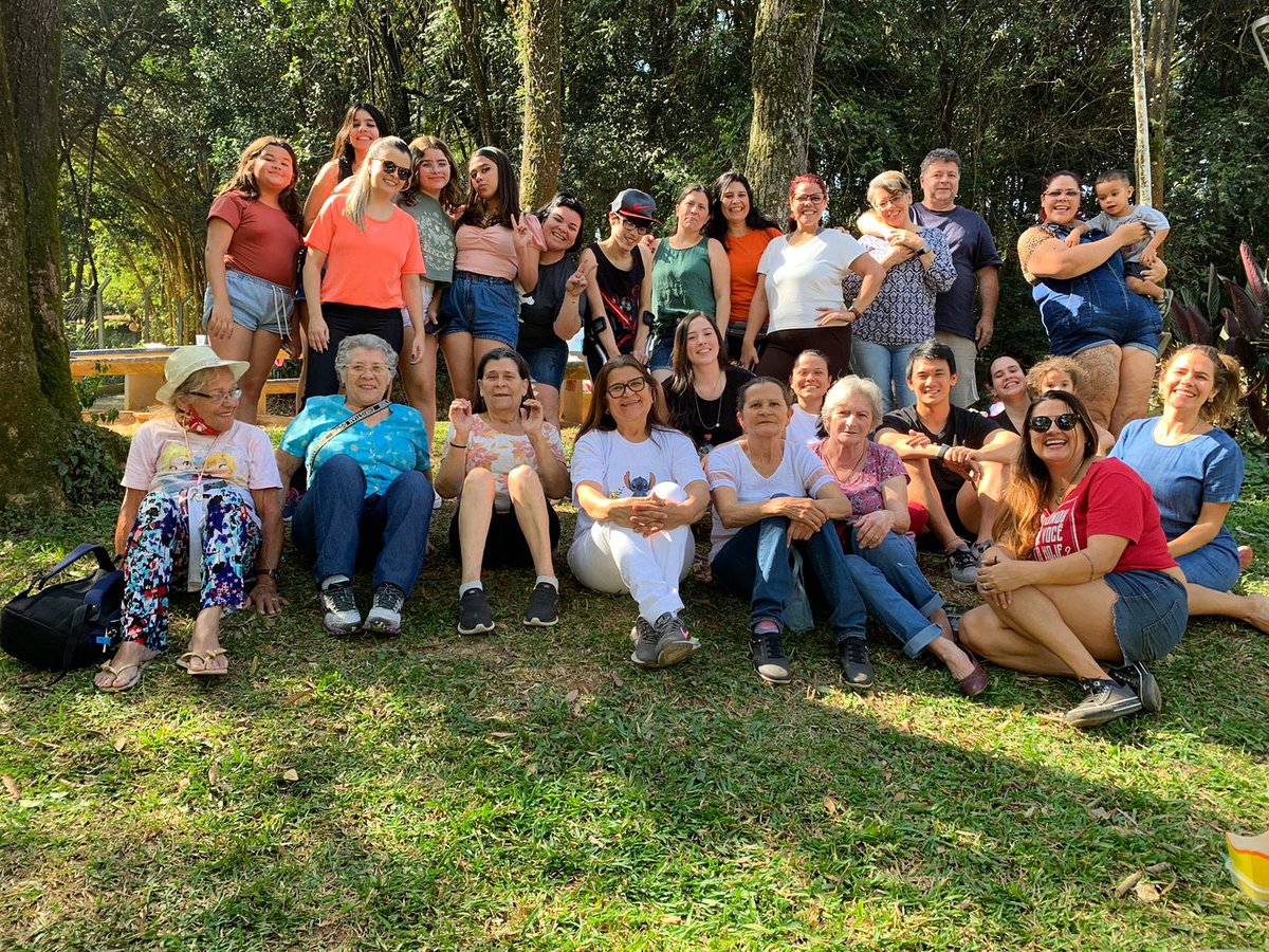 A vó Tereza não está mais presente, mas deixou essa família grande! ❤️ E, olha, que só tem parte dela aqui!
#bdsp #diadosavos