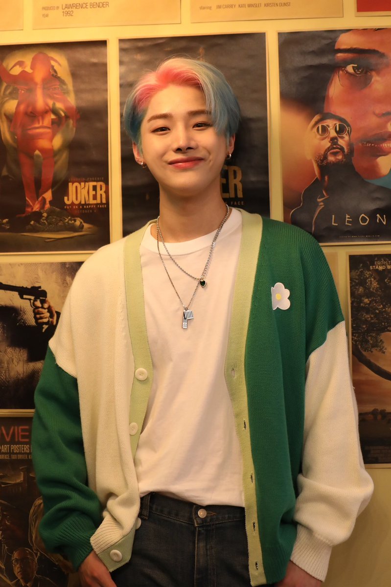 OCJNEWBIES's tweet photo. OOTD by LEX
​
#OCJOOTD #OOTD​ #OCJNEWBIES 
#LEX #렉스
#OCJENT #ONECOOLJACSO #원쿨잭소 https://t.co/XGJIRhX6ei