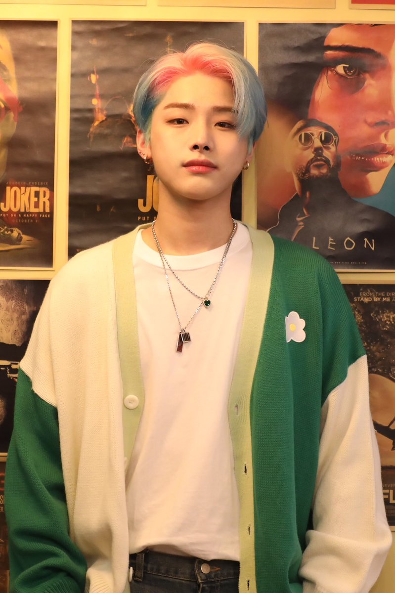 OCJNEWBIES's tweet photo. OOTD by LEX
​
#OCJOOTD #OOTD​ #OCJNEWBIES 
#LEX #렉스
#OCJENT #ONECOOLJACSO #원쿨잭소 https://t.co/XGJIRhX6ei
