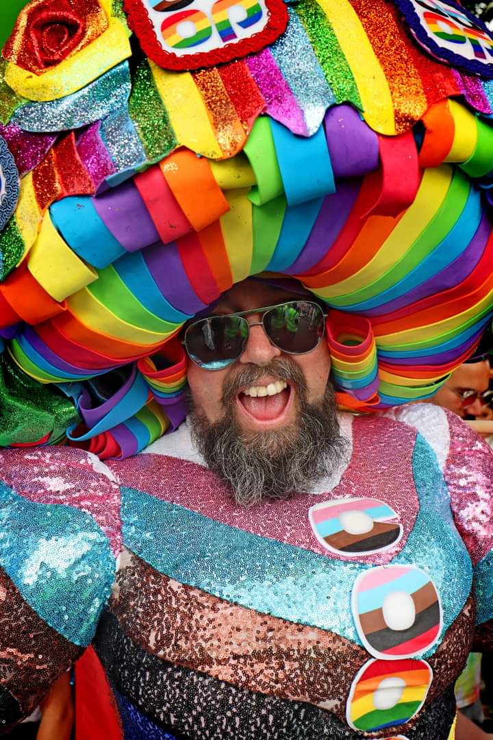 The official Big Pink Dress tweet media