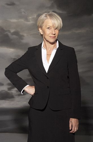 Feliz cumpleaños a la grandísima Helen Mirren.🎂 The Queen.