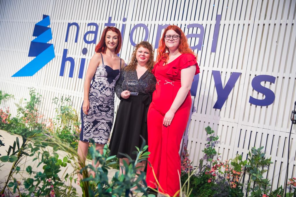 Incredible time at the <a href="/NationalHways/">National Highways</a> Grad &amp; Apprentice awards last Thursday!
No awards for me this year, unfortunately ☺️
But so proud of all the people who did win 💕
Massive well done to the Talent team &amp; committee for organising the event
#graduate #apprentices #awards2022