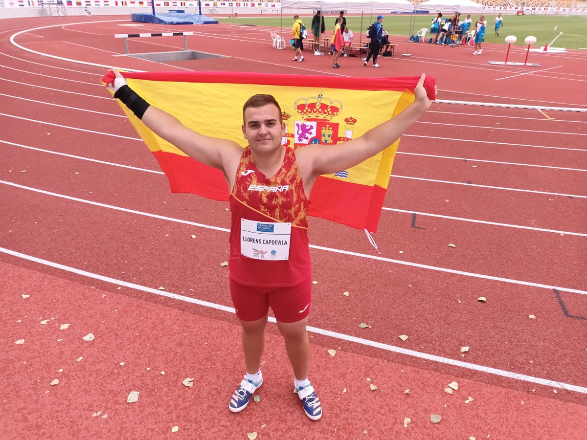 atletismoRFEA's tweet photo. Festival Olímpico de la Juventud Europea #EYOF2022 

Cae la segunda medalla para #EspañaAtletismo y también de ¡¡ ORO !!

Peso 🚹 
Arnau Capdevila🥇 16.67 m 
👏👏👏

resultados 🔗https://t.co/ScVOZ2bgGr

#Pasiónporcompetir https://t.co/04sqiVFJ3z
