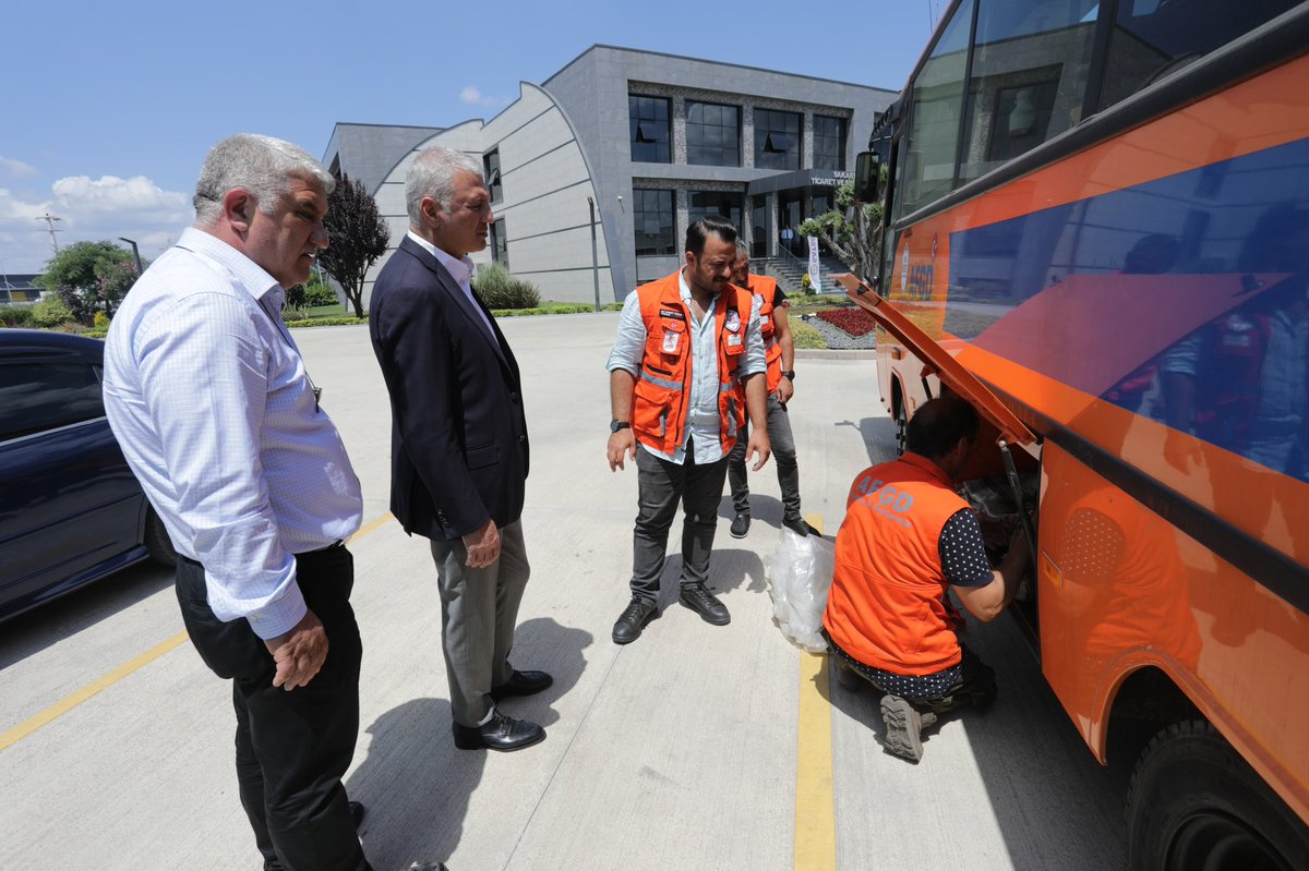 Afet Gönüllüleri Derneği Genel Başkan Yardımcısı <a href="/sametozkurt/">Av. Ali Samet Ozkurt</a> ve beraberindeki heyete Odamızı ziyaretlerinden ötürü teşekkür ediyor, üstlendikleri bu önemli sorumluluk faaliyetlerinde kolaylıklar diliyorum. 
#Şifremiz54