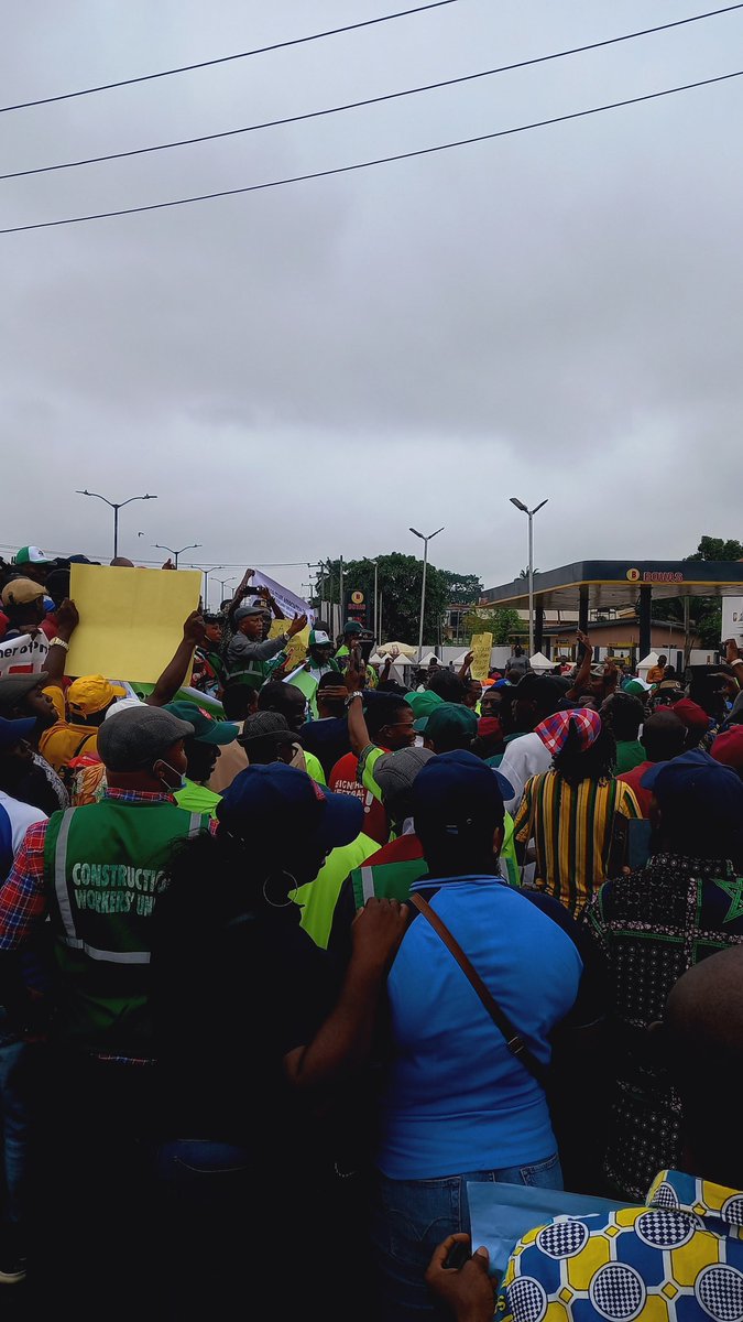 Lord_Kareem😈 on Twitter "ASUU strike solidarity protest in Ibadan