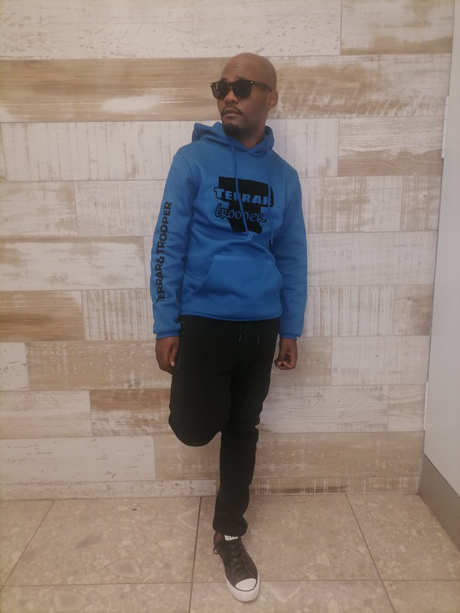 TerrarWCHM's tweet photo. God bless your Hustle 🙏🏽 that's my gift from me to you by God Today 😊😊👊🏽👏.
#RockingWithTheBestDone https://t.co/o0UzUd7FLp