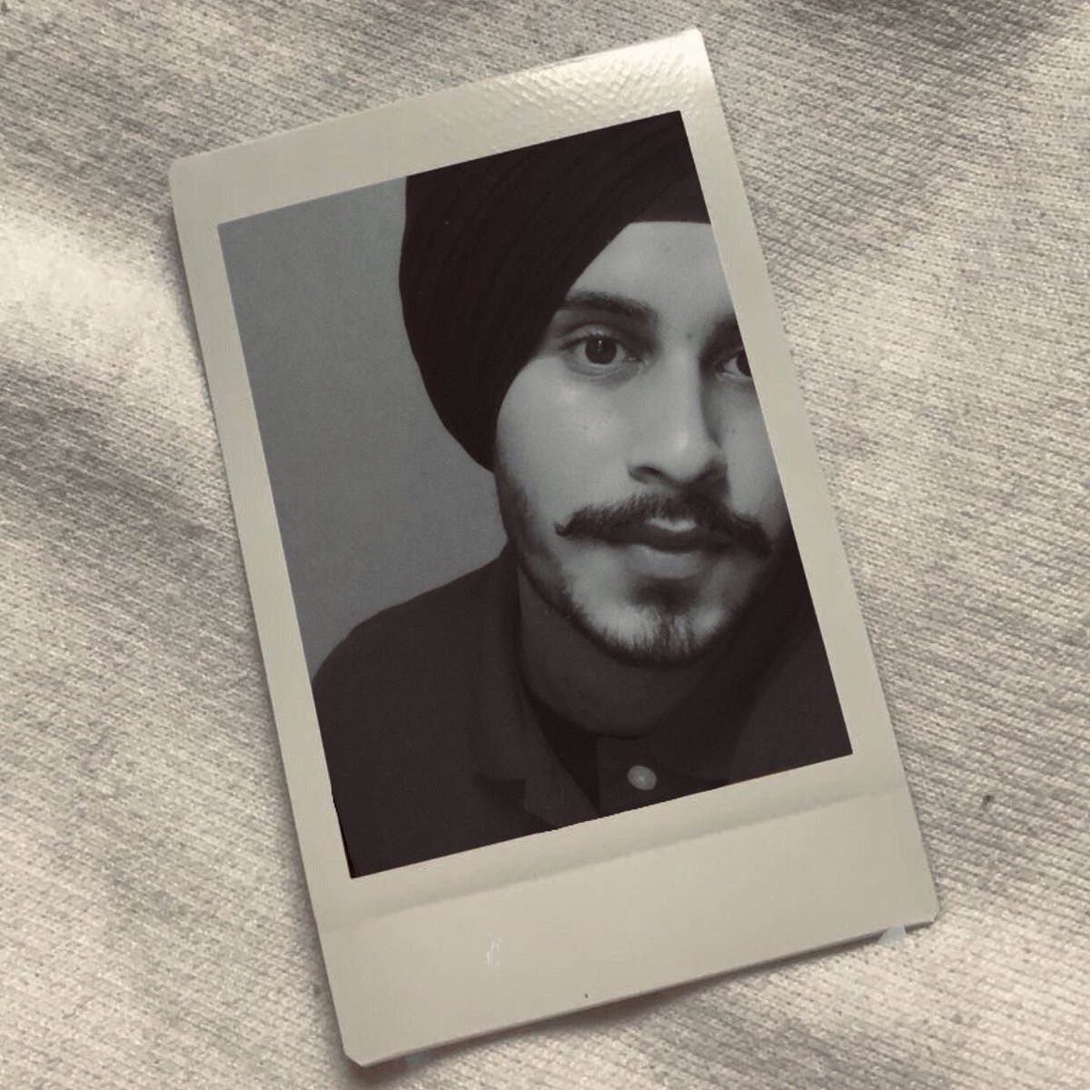 𝐇𝐚𝐫𝐦𝐚𝐧 𝐁𝐫𝐚𝐫 (@majhewalaa) on Twitter photo 
