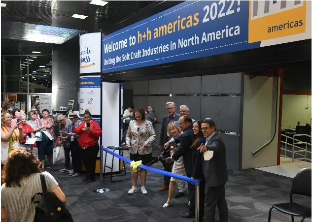 Craft Focus Magazine (@craftfocus) on Twitter photo craftfocus.com/news/22761/new…
After concluding a very successful premiere of h+h americas last month with 2,000 attendees & 198 exhibitors, <a href="/KoelnmesseInc/">Koelnmesse, Inc.</a>. has announced the show dates for their follow-up event next year are set for June 21st - 23rd, 2023 (Wed- Fri) craftfocus.com/news/22761/new…
After concluding a very successful premiere of h+h americas last month with 2,000 attendees & 198 exhibitors, <a href="/KoelnmesseInc/">Koelnmesse, Inc.</a>. has announced the show dates for their follow-up event next year are set for June 21st - 23rd, 2023 (Wed- Fri)