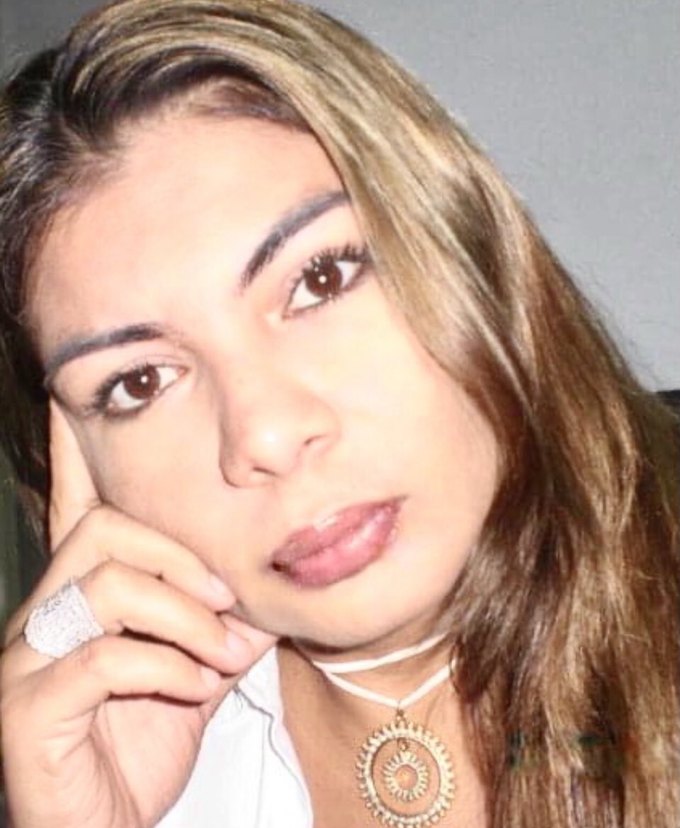 LaryCovo's tweet image. Aquí pensando 🧐 en porqué tenemos que esperar para hacer nuestros sueños realidad? El momento es ahora