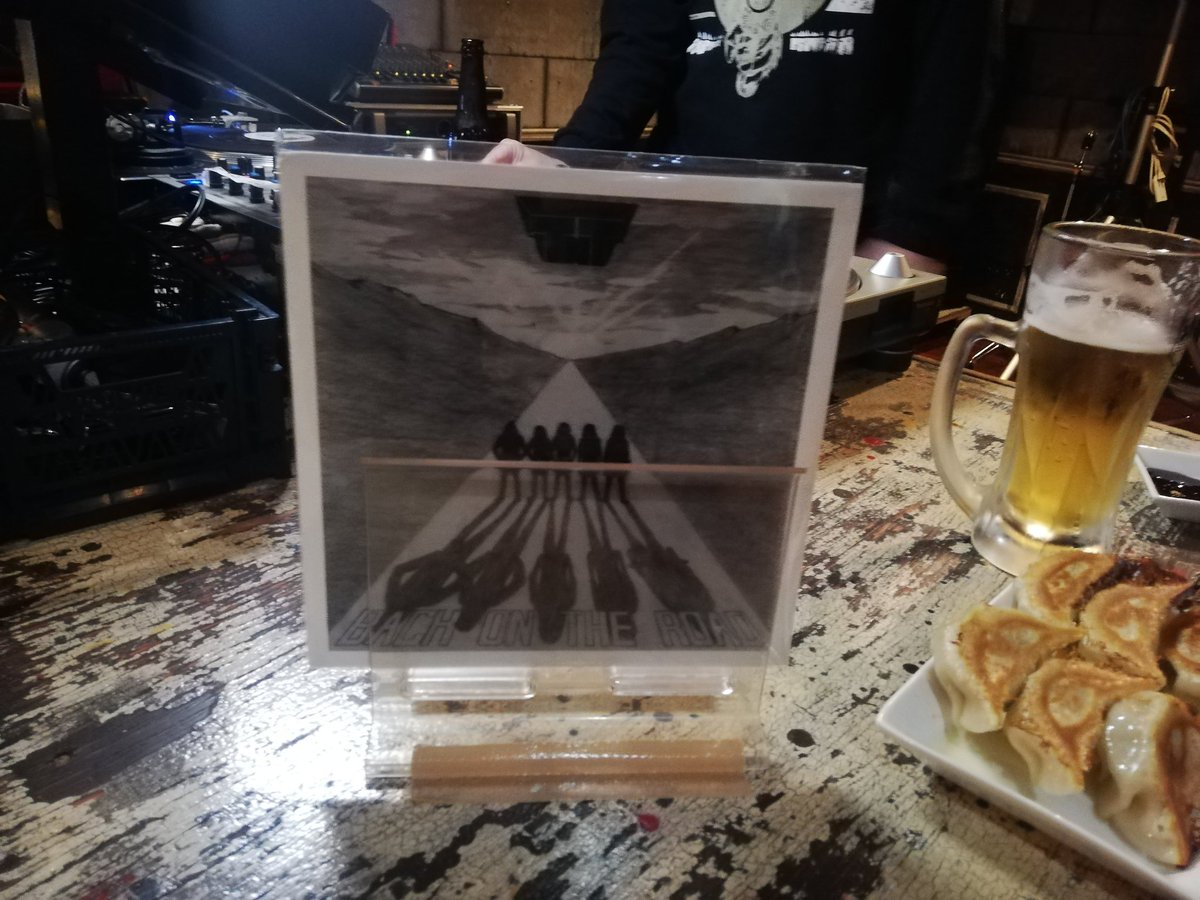 明日は２ヶ月振り、西荻窪ヘヴィメタル夏祭り。
Hooked on Metal Vol.16
7月27日(水)西荻窪Pit bar
Open and Start 19:00　　
入場無料　
DJ's
Kazuya 5150 (Gate and Barricade)
奥野高久 (Burrn! Magazine)
MSD (SHORT FUSE / YOUNG FOREVER)
ビリー・クルミラノ (Live at Budokan )
Jero (私です)