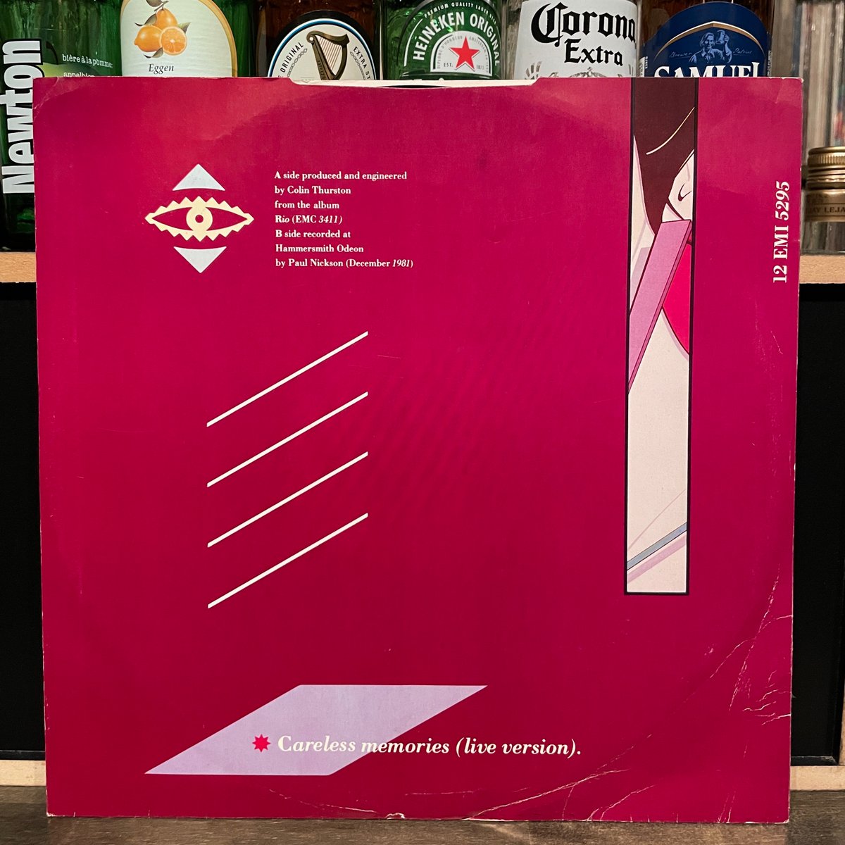 MILEHIGHCLUB202's tweet image. ほな12いこか
DURAN DURAN / Hungry Like The Wolf [’82 EMI --- 12 EMI 5295]
#DuranDuran #HungryLikeTheWolf #NightVersion #CarelessMemories #rio #ColinThurston #レコードバー #recordbar #mhc26072022
youtube.com/watch?v=M6wVJO…
youtube.com/watch?v=IpBQhz…