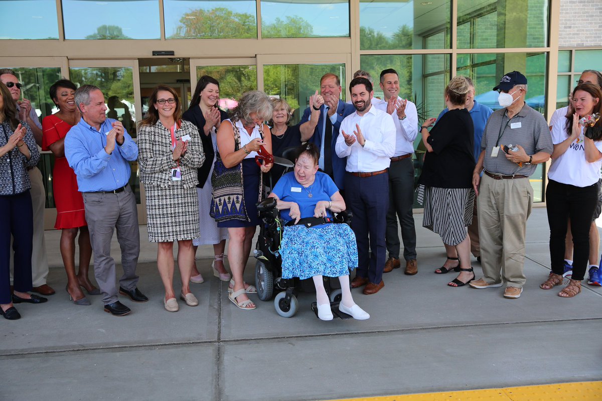 _dianahess's tweet image. @GovKathyHochul announced on Friday 7/22 the completion of the $20 million @Jawonio campus in New City. Jawonio is the largest provider of lifespan services in the Hudson Valley for those with developmental disabilities,behavioral health challenges and chronic medical conditions.