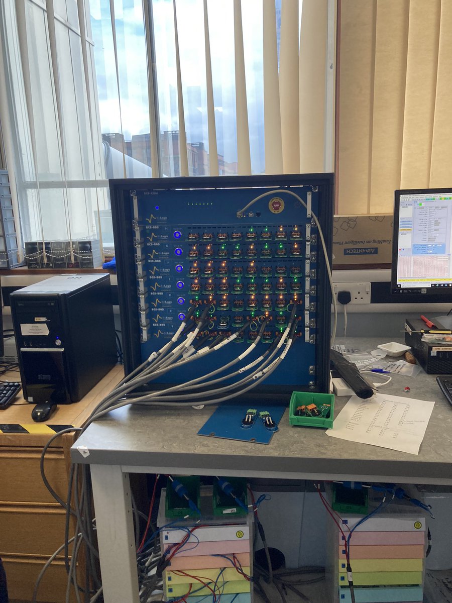 Day 2 of making coin cells - got to use the glovebox to assemble the cell itself and then used the cell tester to see if it created a voltage (it worked 🎉) <a href="/t_seymour5/">Tabitha Seymour</a> @_victoriaaliu <a href="/veronssssss/">Veronica Lai</a> @jaimemarieprice <a href="/DanButlerChem/">Dan Butler</a> <a href="/Alex_GreenChem/">Alex Green</a> <a href="/prslaterchem/">Peter Slater</a> <a href="/FaradayInst/">Faraday Institution</a>