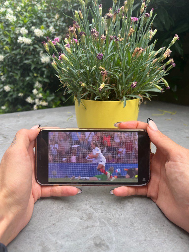 Who's watching?

We've been tuning into the Women's Euro's over the past couple of days and what's made it even better is watching it on our refurbished phones! ⚽

Buy yours online at swycha.com