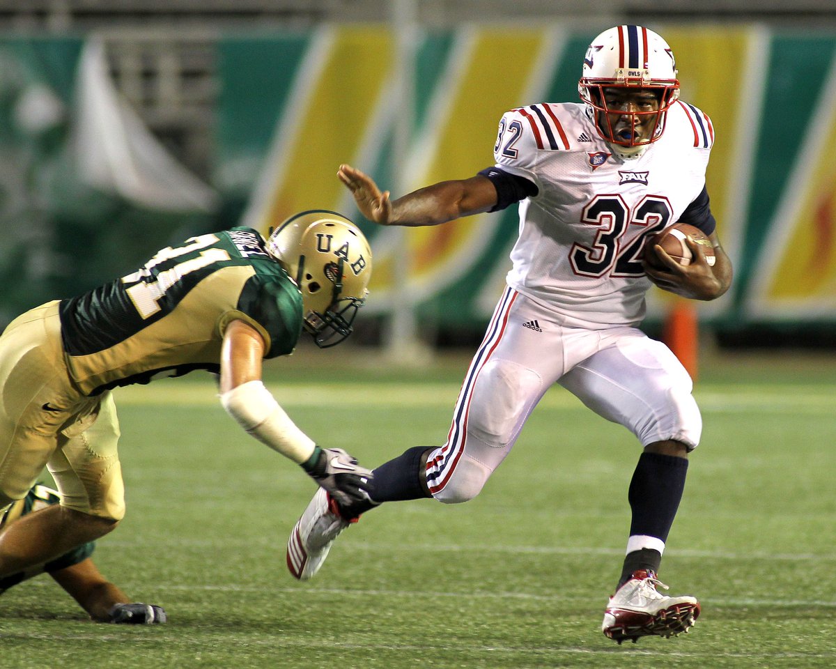 32 days until FAU plays Charlotte 

One of the greatest players in FAU history, Alfred Morris (<a href="/FredoSauce/">Alfred Morris</a>) wore #32 for the Owls. In his FAU career he rushed for over 3500 yards and 27 TD’s!