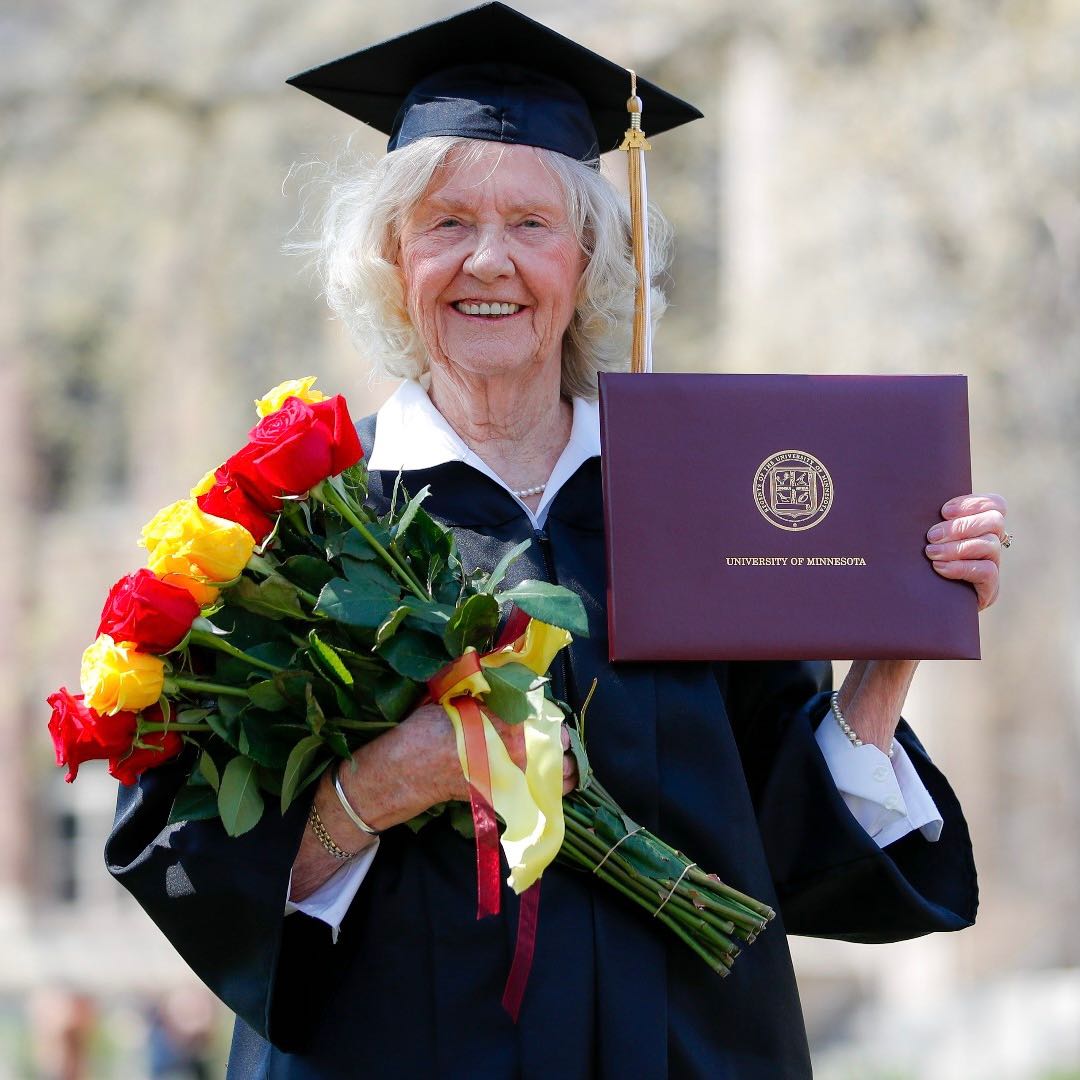 Test Buzz tweet media