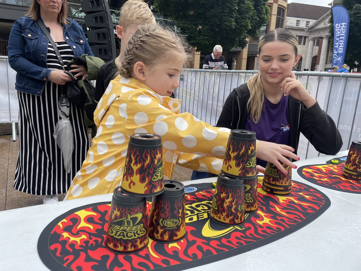 CV Life Community tweet media