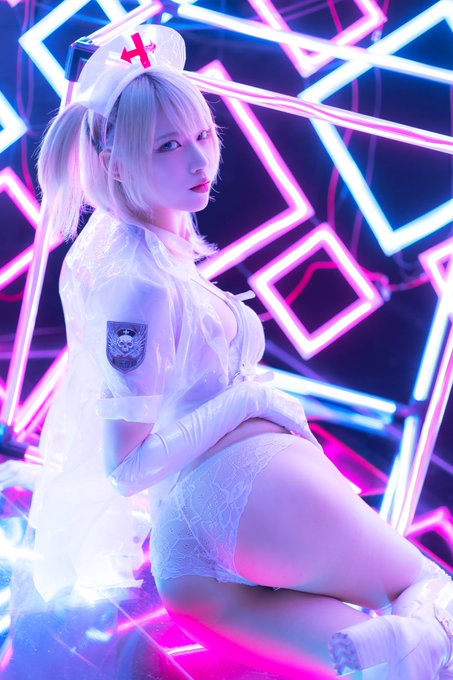 Twitterのコスプレ画像3