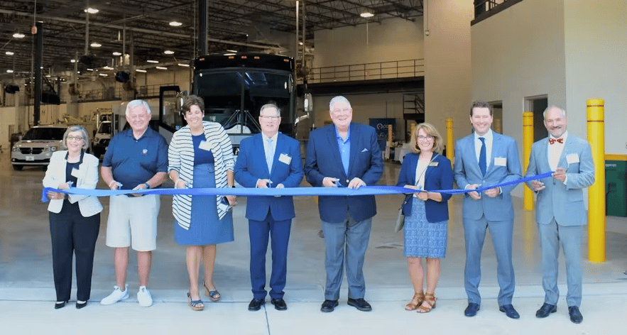 New $52 million Pace facility opens in Plainfield
chicagoconstructionnews.com/new-52-million…