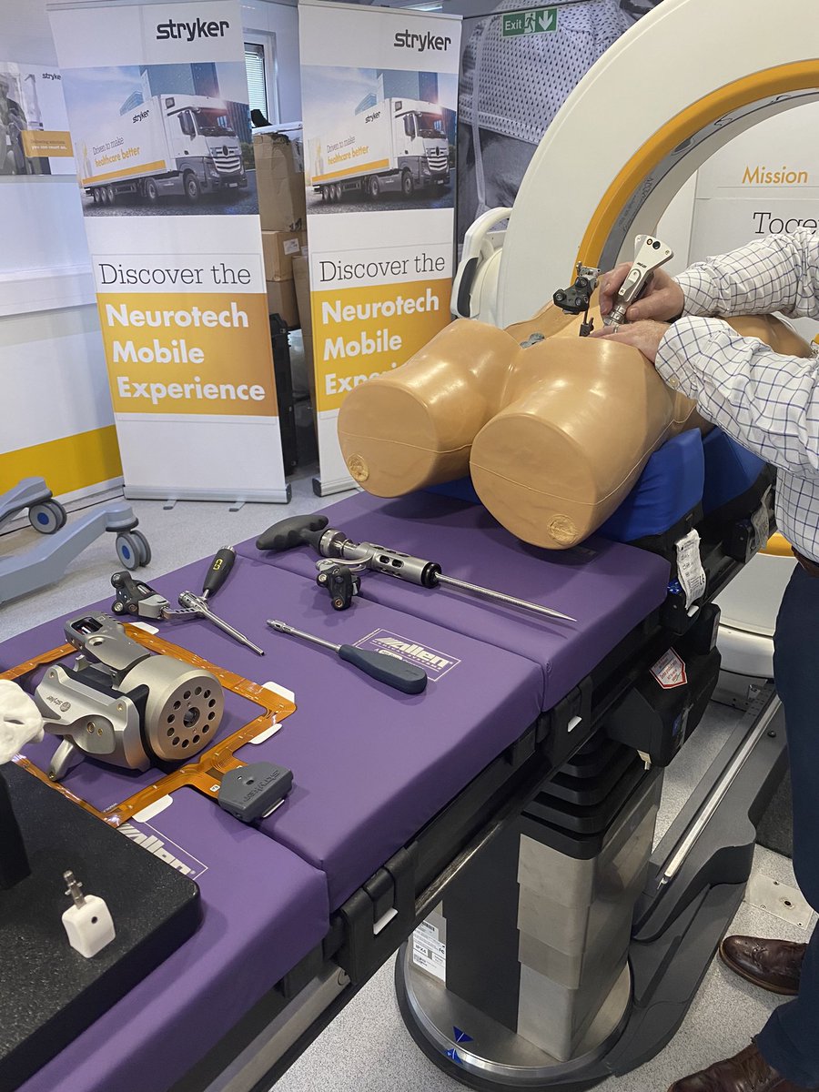 laura jones tweet media