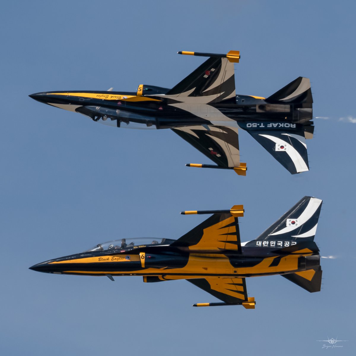 The Black Eagles Synchro 5 and 6
RIAT22
#riat22 #rokaf