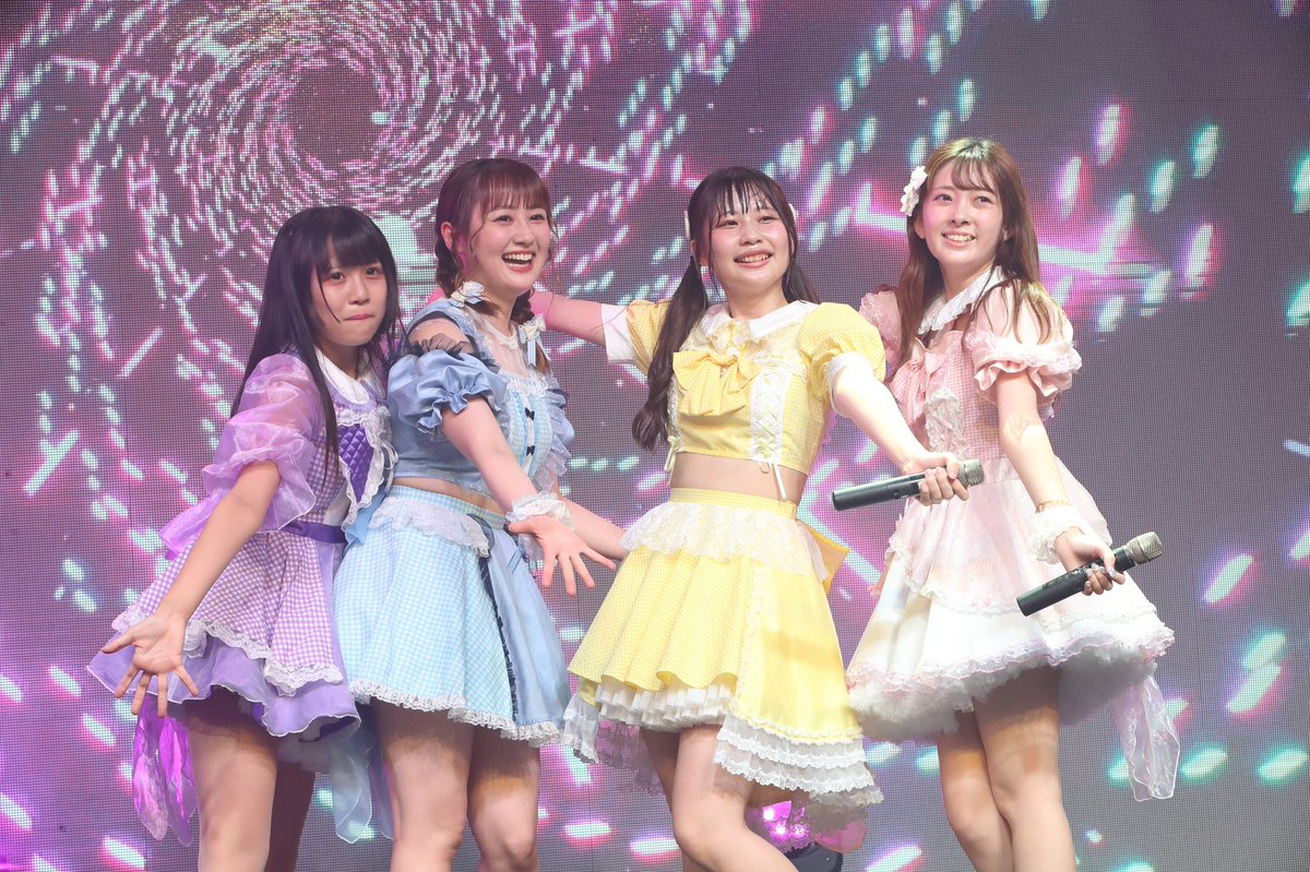 runaDD54's tweet image. 2022.07.26@白金高輪SELENEb2
LIVE with YOU!! SPECIAL
〜ハコイリムスメ#3〜
pamplepop・速報版
恋末のどか
森元彩乃
片見かりん
下司萌
のどかちゃん、最初と最後しか確認していないけど、撮れているので少々お待ちください。
#pamplepop
#恋末のどか
#森元彩乃
#片見かりん
#下司萌