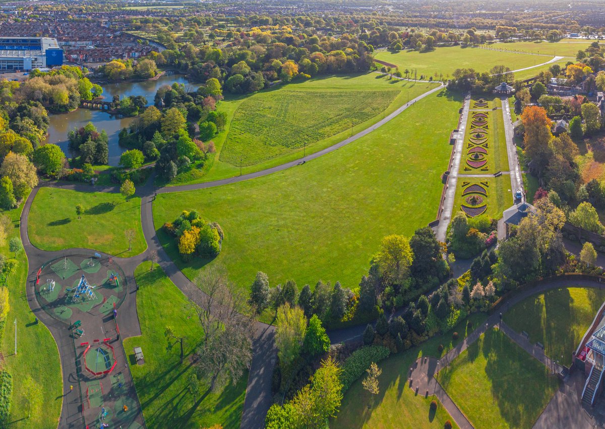 For the 15th year running Stanley Park has received the prestigious Green Flag Award, alongside @ILoveSeftonPark 🌳💚