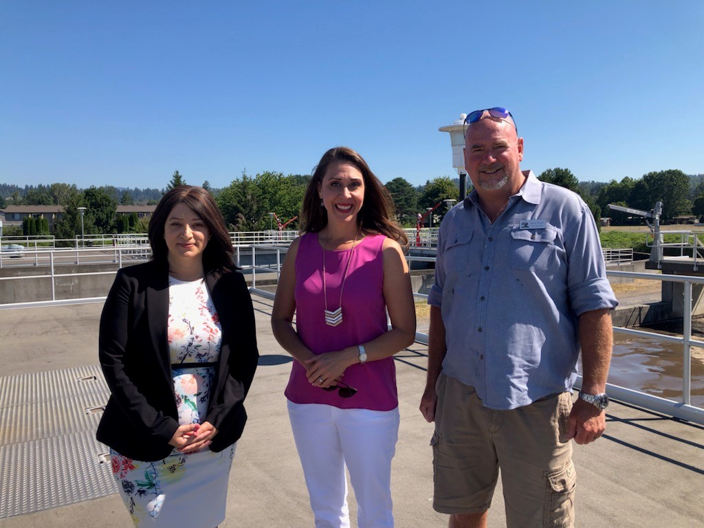 .@HerreraBeutler visited our Wastewater Treatment Plant & met with city leadership to follow up on her advocacy for the $1M advanced for the Anoxic Selector Project, getting us one step closer to securing critical upgrades for this facility. Learn more: jhb.house.gov/news/documents…